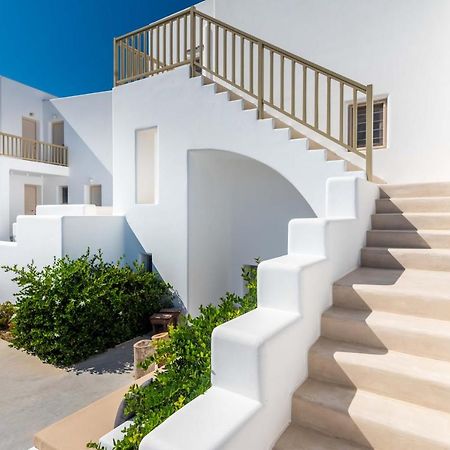 Milia Gi Suites Полония Екстериор снимка