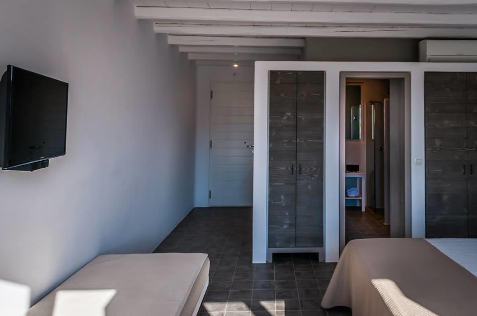 Milia Gi Suites Полония Екстериор снимка