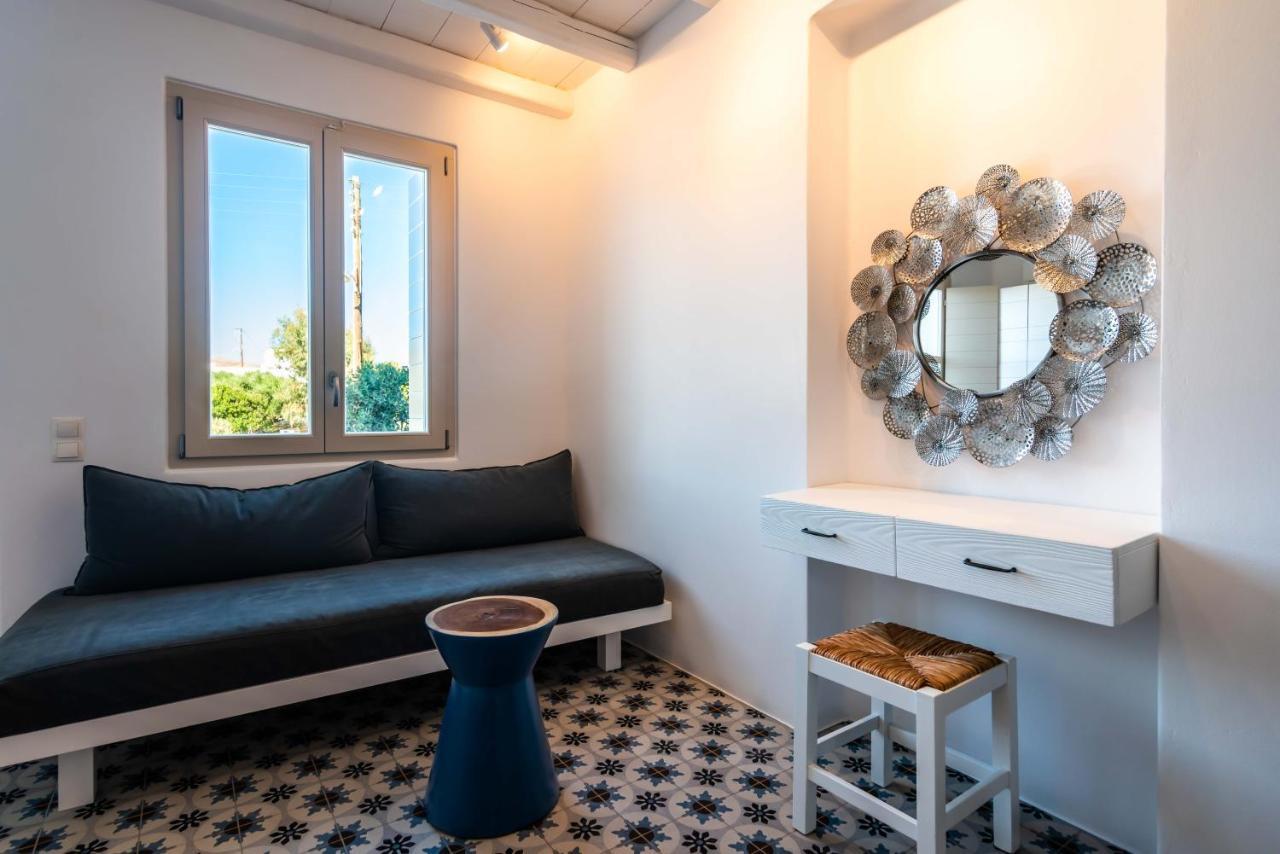 Milia Gi Suites Полония Екстериор снимка