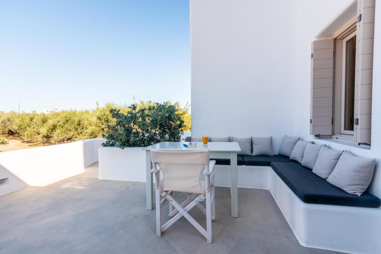 Milia Gi Suites Полония Екстериор снимка