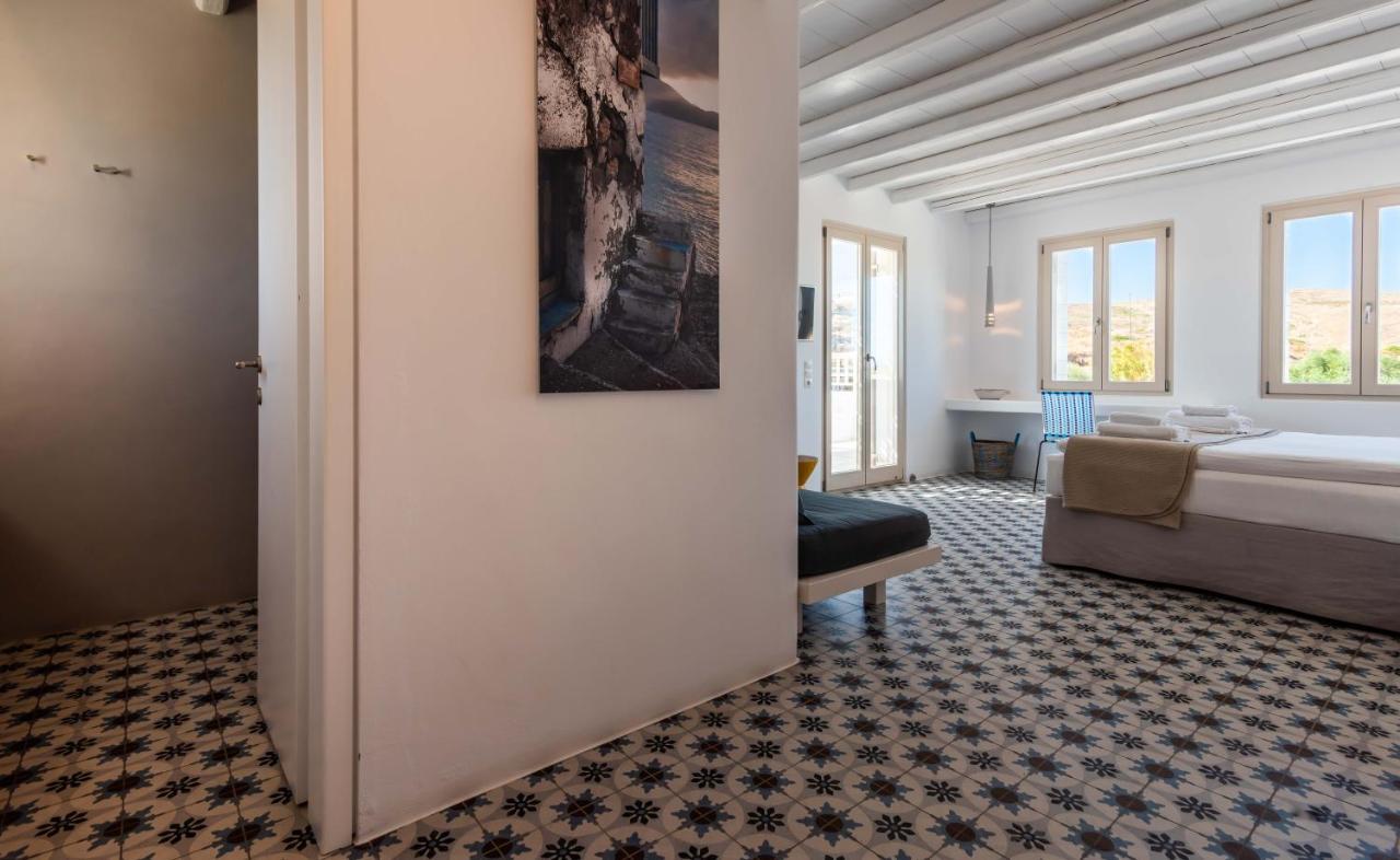 Milia Gi Suites Полония Екстериор снимка